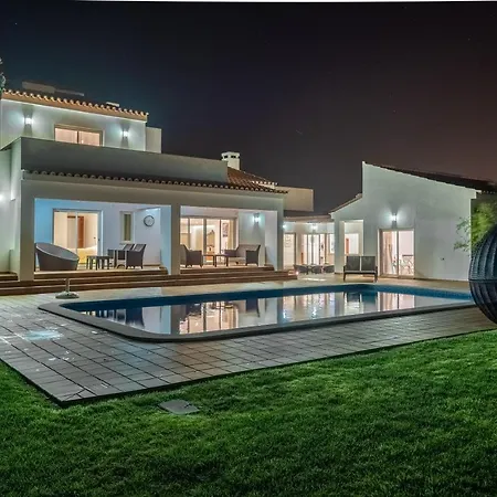 Villa Deslumbrante V6 *