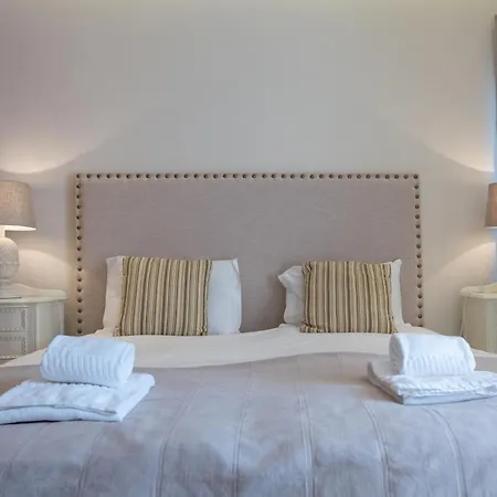 Villa Deslumbrante V6 *