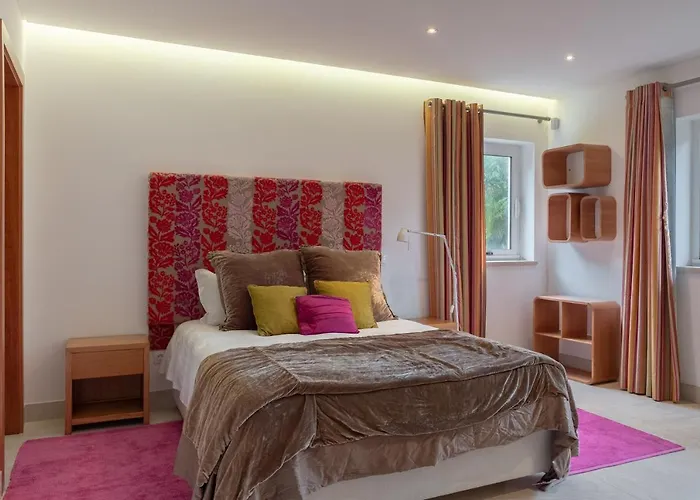 Deslumbrante V6 别墅